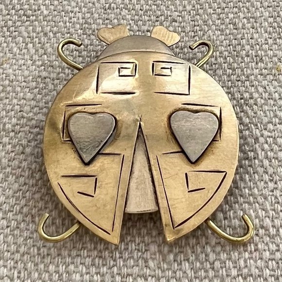 Vintage Brass and Silver Tone Etched Heart Ladybug Brooch - Picture 3 of 7
